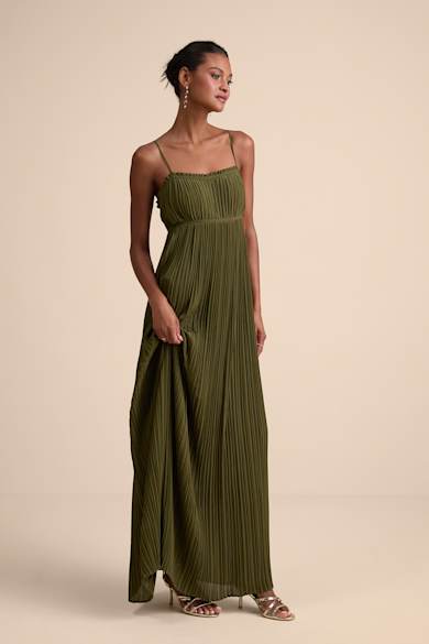 maxi emerald green satin dress Emerald Green Maxi Dress M