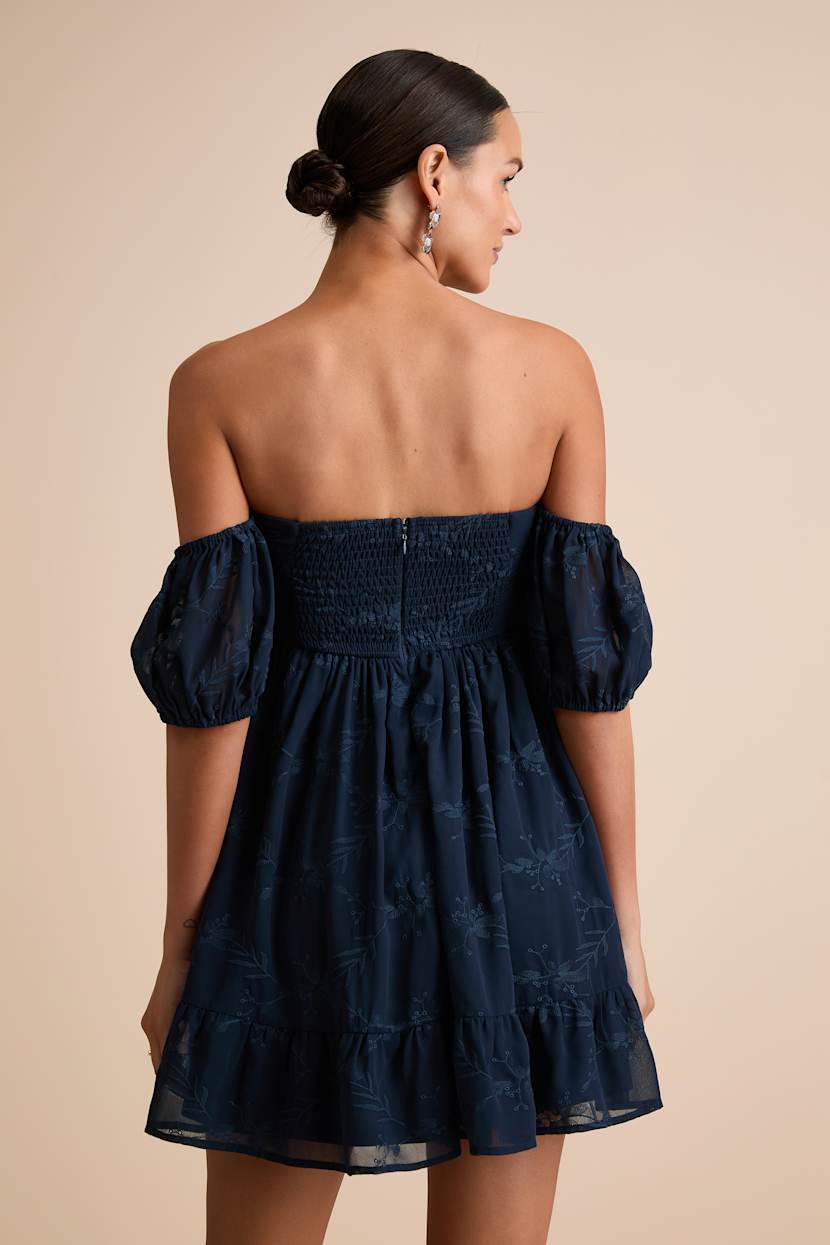 green emerald velvet dress Shop Love Bonito Clothing and Dresses at SilkRoll. Trade with us!