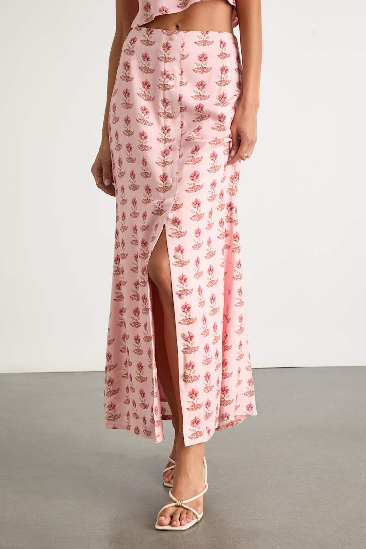 Cute Dresses, Tops, Shoes & Clothing for Women
