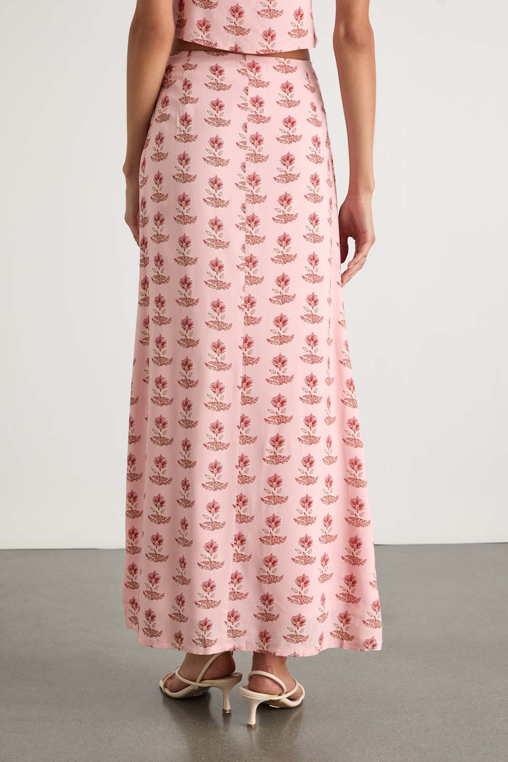 Cute Dresses, Tops, Shoes & Clothing for Women