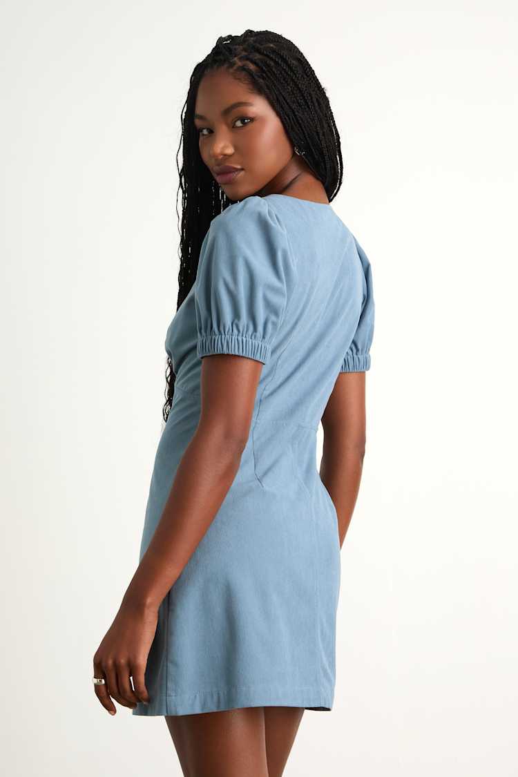 sachin and babi light blue dress Blue Short Sleeve Rhinestone Neckline Midi Dress main image 0