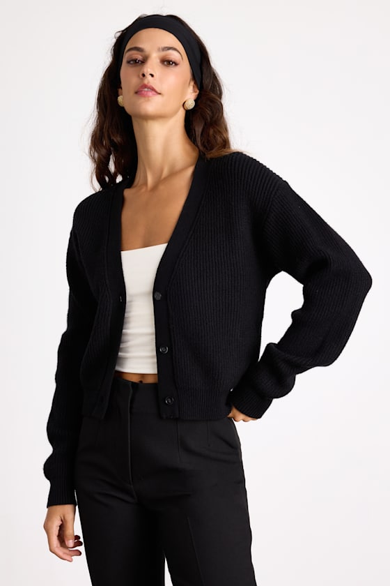 Toasty Babe Black Knit Button-Up Cropped Cardigan 2