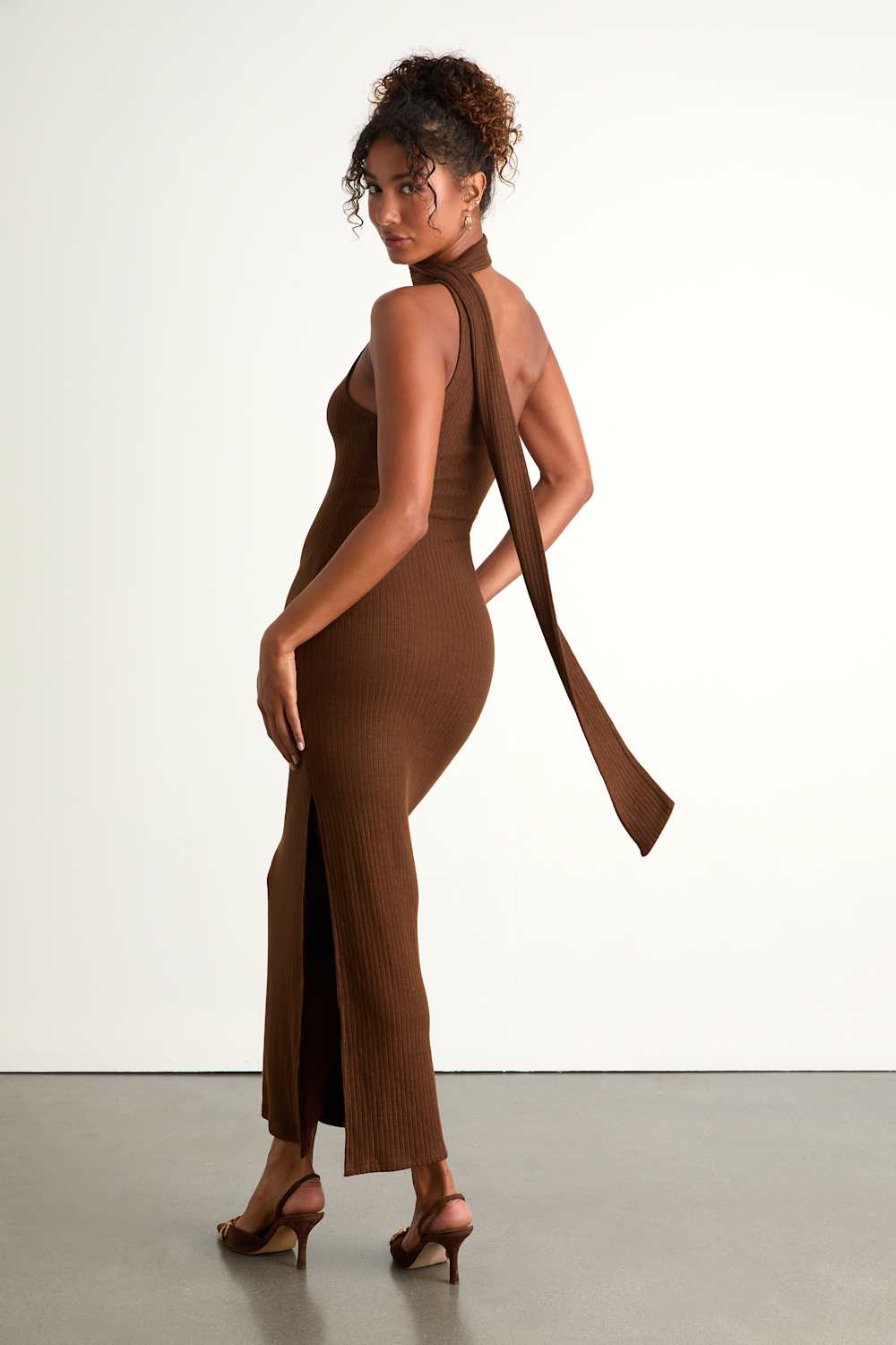 Venna Heathered Brown One-Shoulder Scarf Maxi Dress