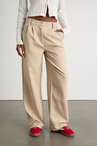 N25BT0077: LIGHT TAUPE 2