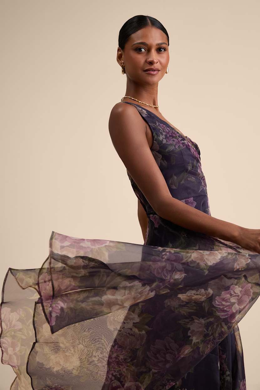 Cute Dresses, Tops, Shoes & Clothing for Women