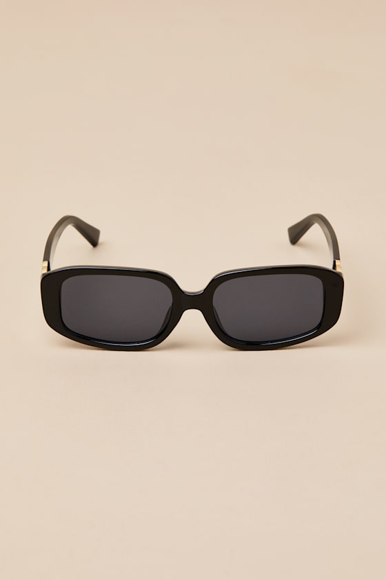 Zuma Black Square Sunglasses 2