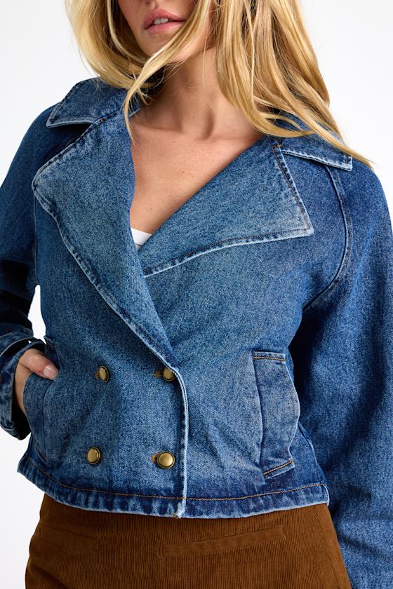Abria Medium Wash Denim Double-Breasted Cropped Jacket 6