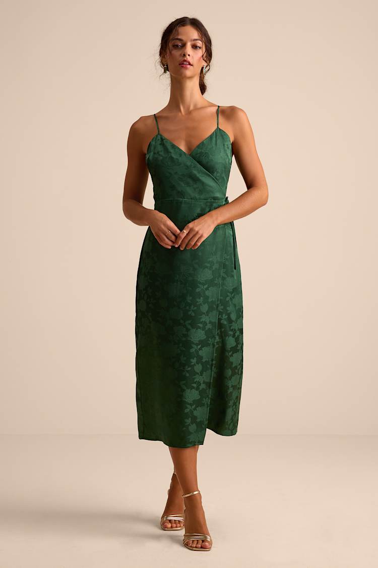 urban outfitters green floral dress Green Floral Square Neckline Pleated Dress – Gabi Swimwear