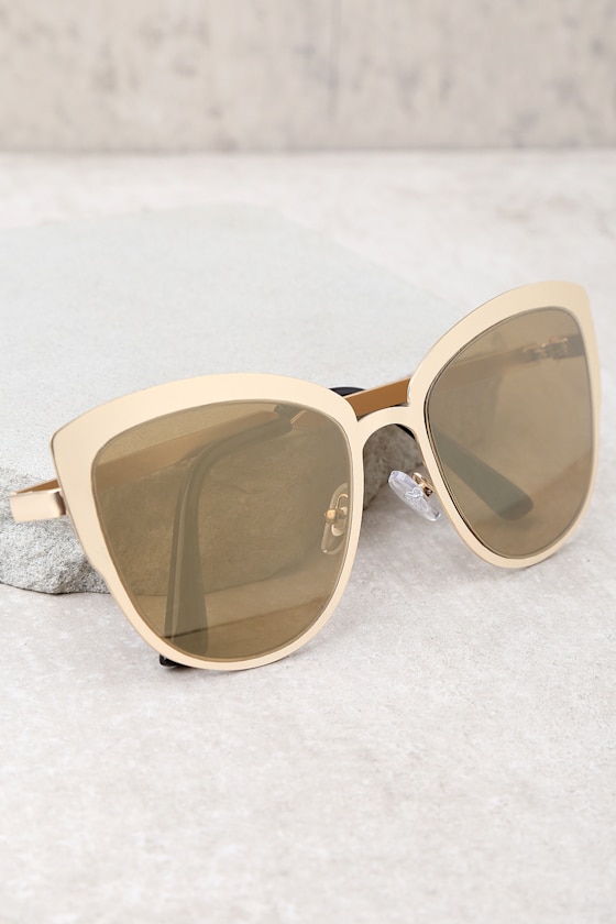 Sun Ray Gold Mirrored Sunglasses 1