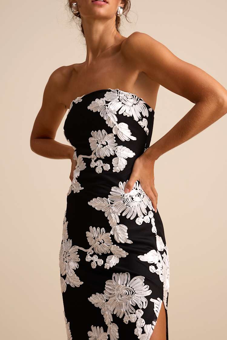 strapless black dress with floral design sfuzi Strapless Midi Dress with Beaded Floral Bodice 45640