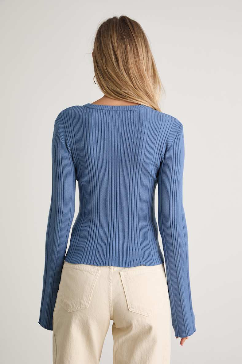 Cute Dresses, Tops, Shoes & Clothing for Women