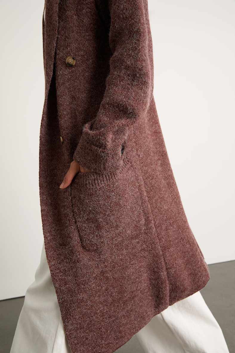 Cute Dresses, Tops, Shoes & Clothing for Women