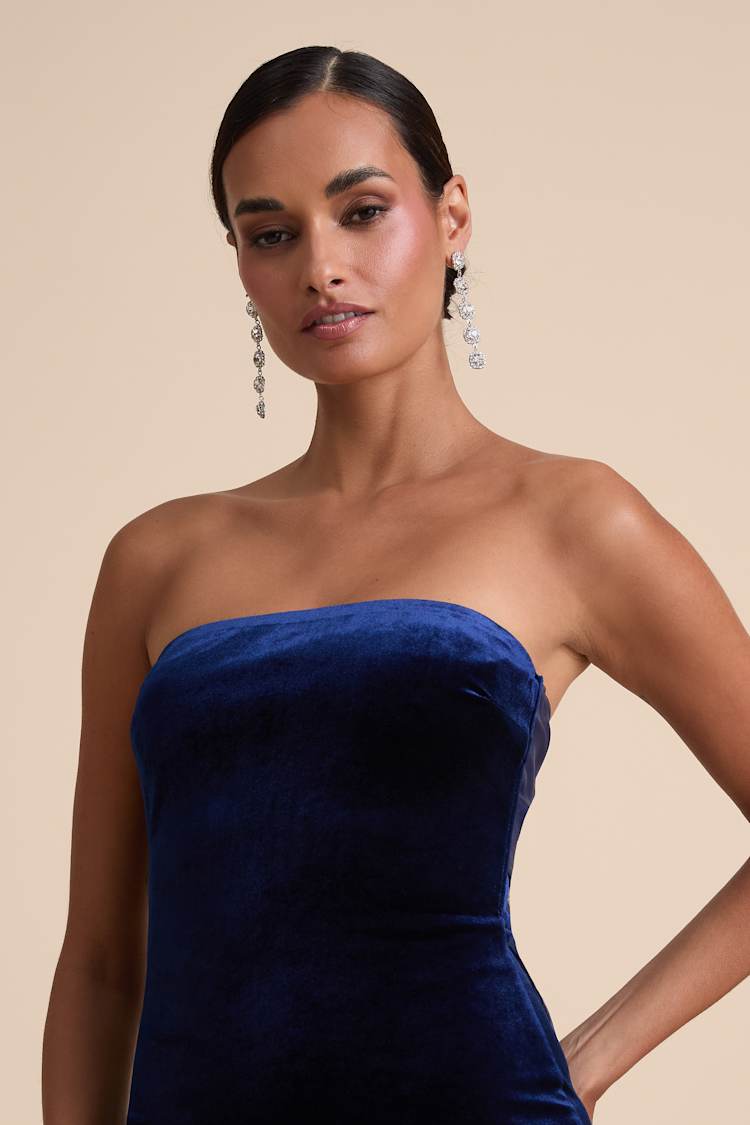 Mesmerizing Elegance Navy Velvet Strapless Backless Maxi Dress