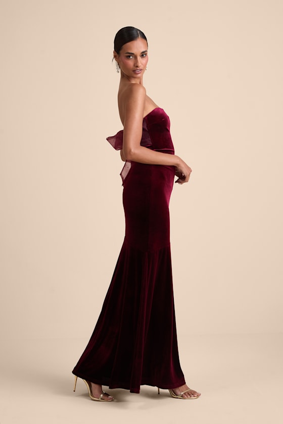 Mesmerizing Elegance Red Velvet Back Bow Maxi Dress - thumbnail 5