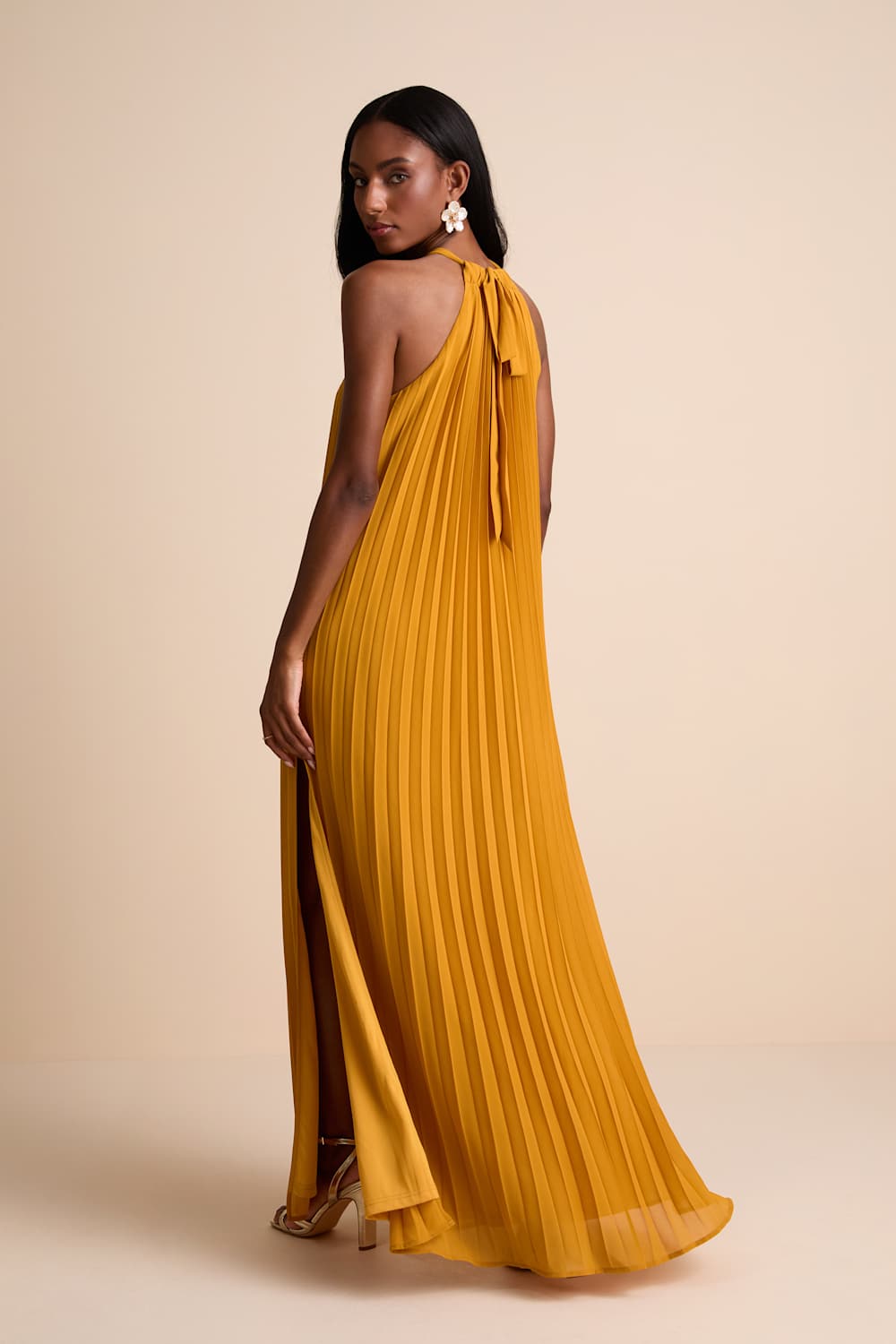 Cute Dresses, Tops, Shoes & Clothing for Women