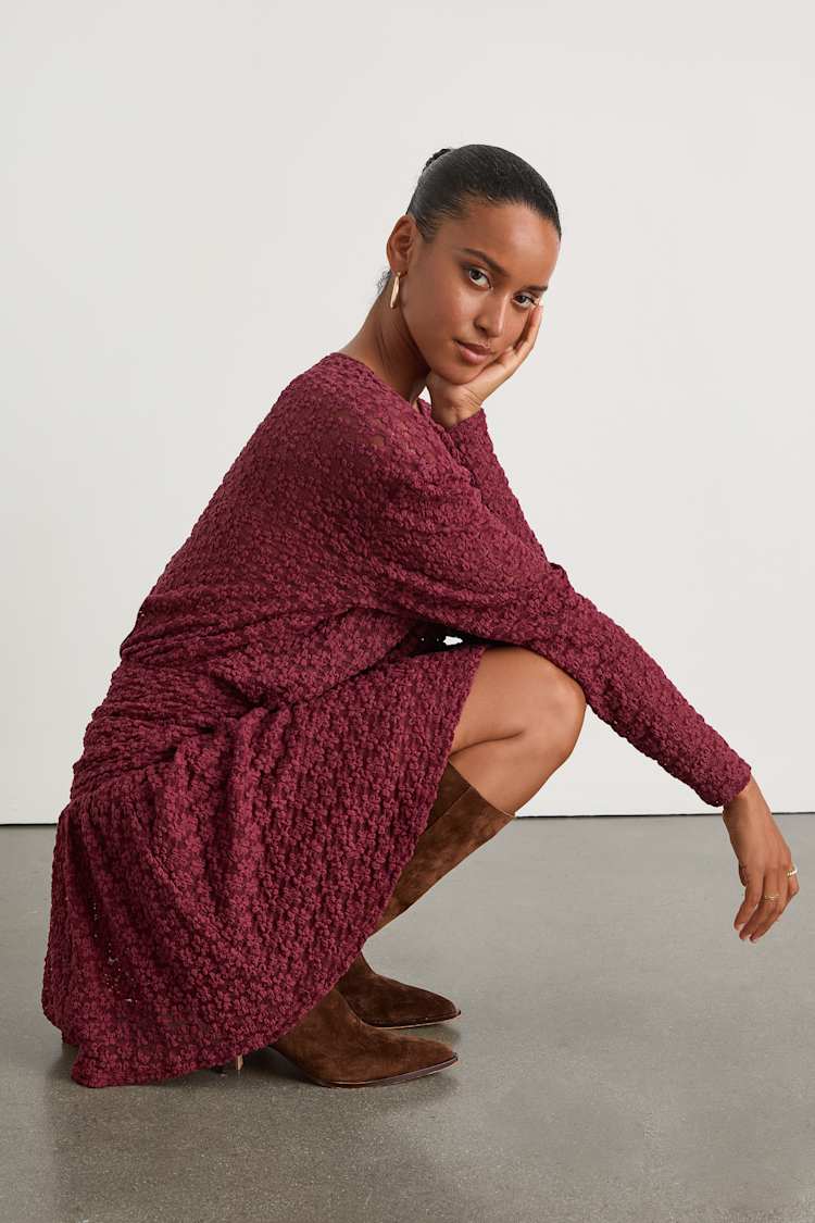 Zallie Wine Red Textured Knit Ruched Long Sleeve Mini Dress