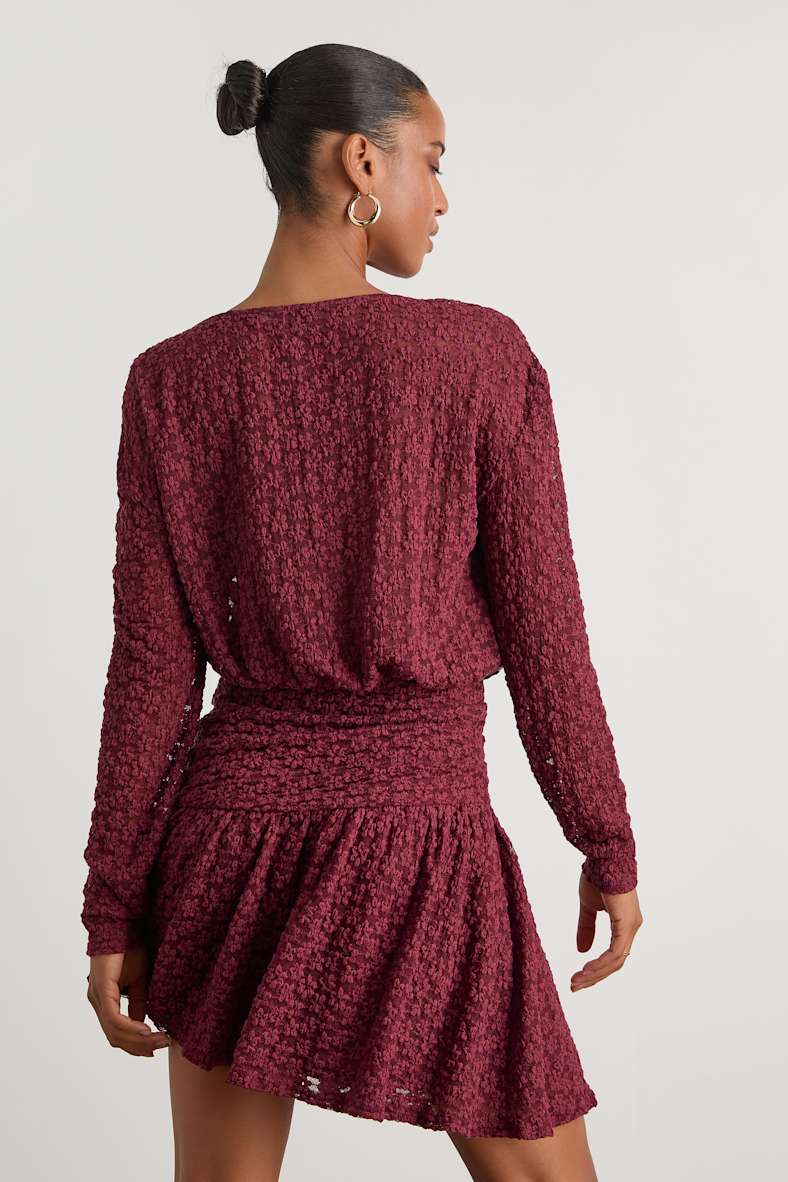 Zallie Wine Red Textured Knit Ruched Long Sleeve Mini Dress
