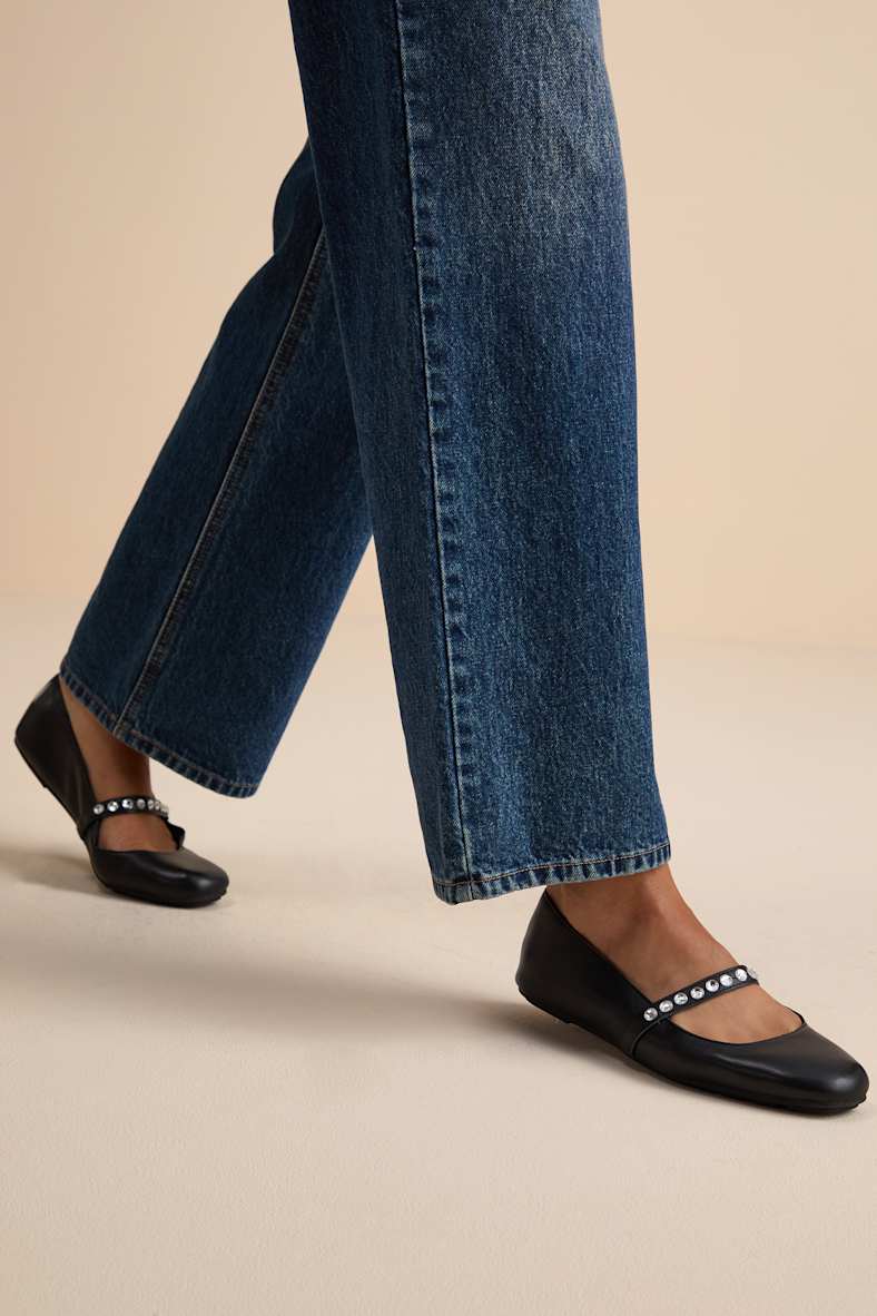 Karolin Black Leather Rhinestone Ballet Flats