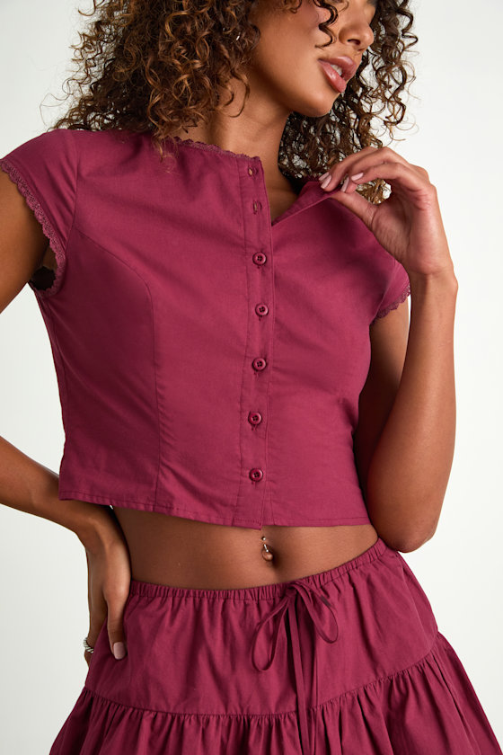 Lulus Melicia Burgundy Button-front Cap Sleeve Crop Top In Burgundy