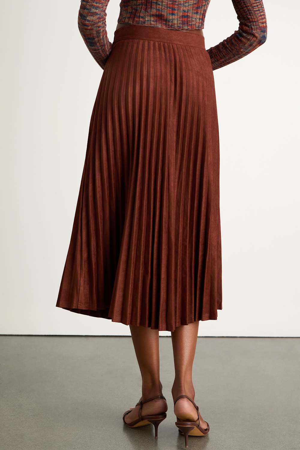 Raylie Rust Brown Suede Pleated Midi Skirt