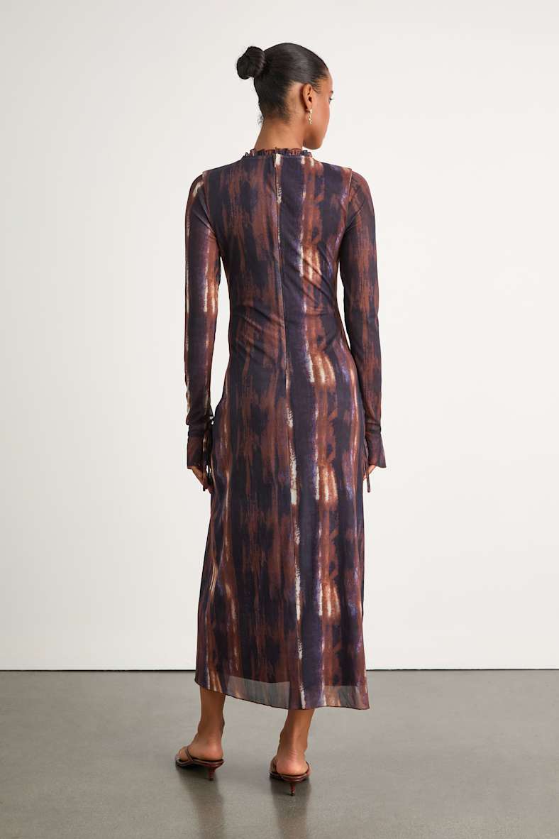 Aymeline Navy and Brown Abstract Long Sleeve Midi Dress