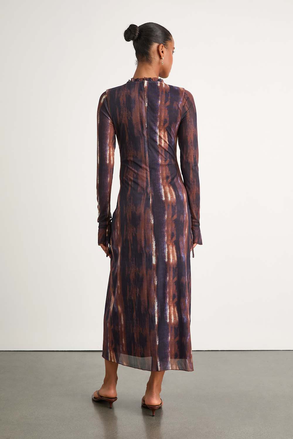 Aymeline Navy and Brown Abstract Long Sleeve Midi Dress