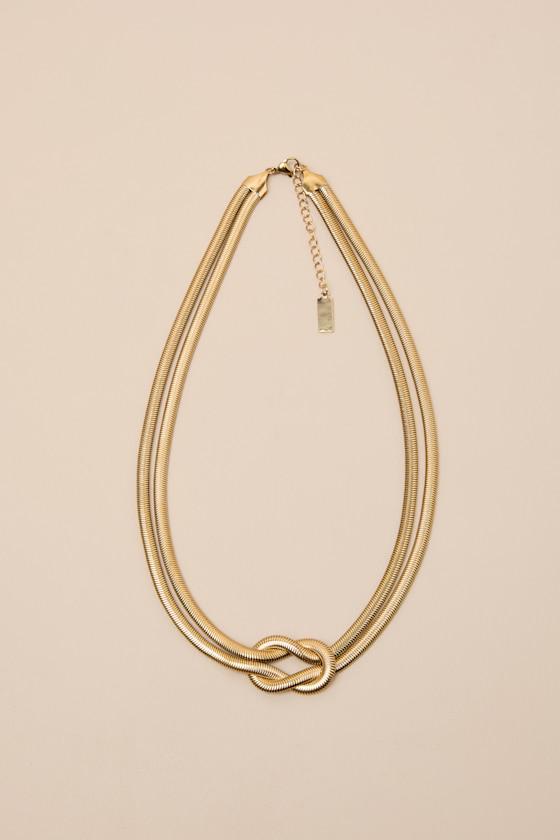 Hebah Gold Snake Chain Knotted Necklace 1
