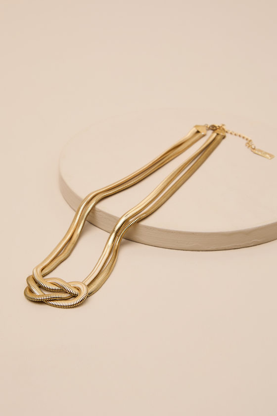 Hebah Gold Snake Chain Knotted Necklace - thumbnail 4