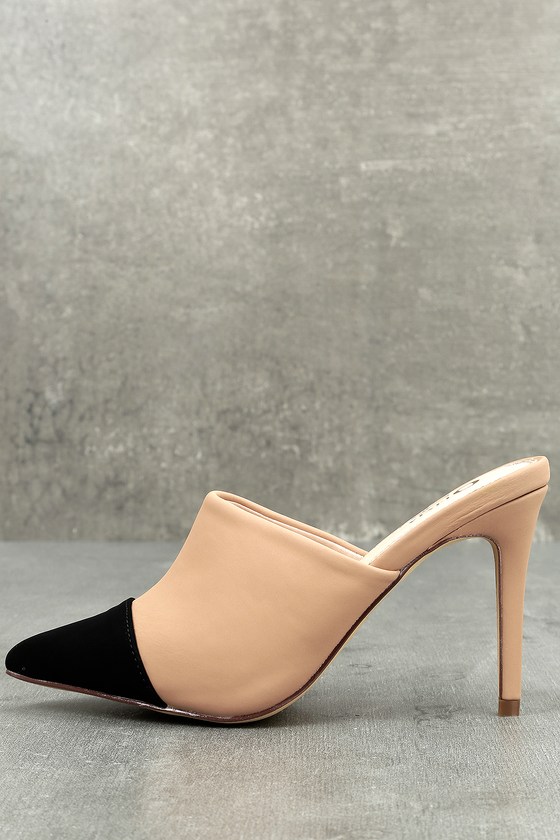 nude leather mule