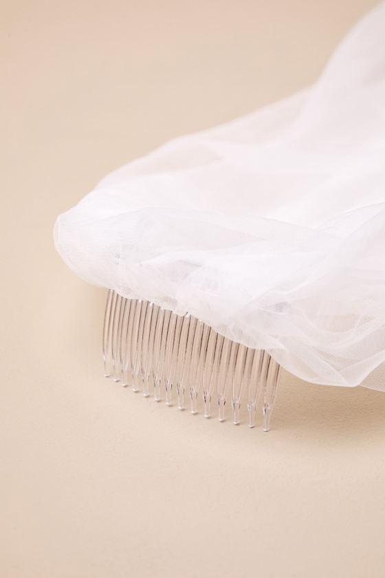 Eleonora Ivory Tulle Layered Long Veil - thumbnail 4