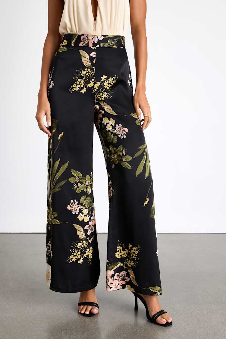 Cute Dresses, Tops, Shoes & Clothing for Women