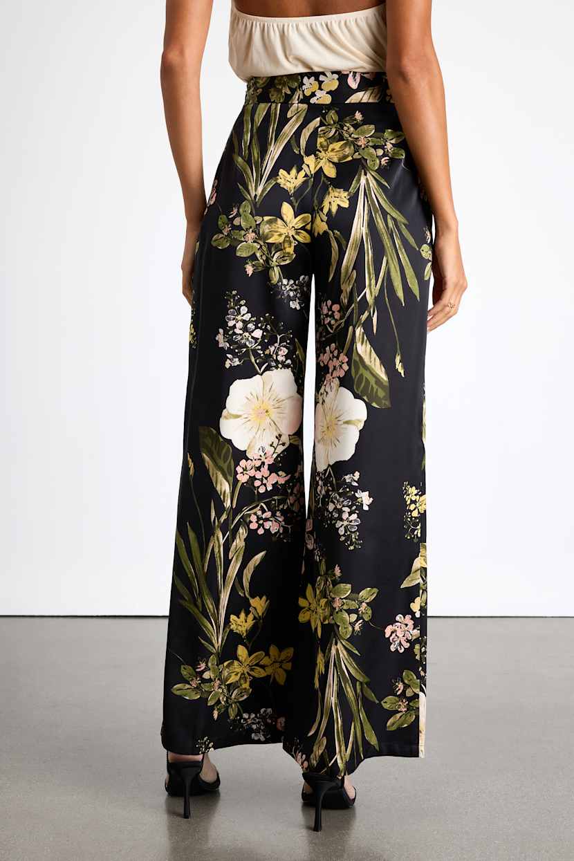 Cute Dresses, Tops, Shoes & Clothing for Women