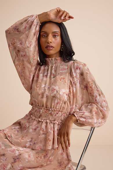slim fit dress slacks Kai Maxi Dress in Pale Pink main image 1