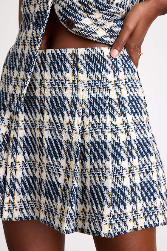 Harlaw Navy Multi Plaid Tweed Mid-Rise Skort