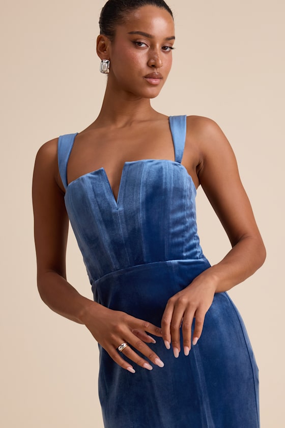 Pristine Luxury Blue Velvet Bustier Maxi Dress 2