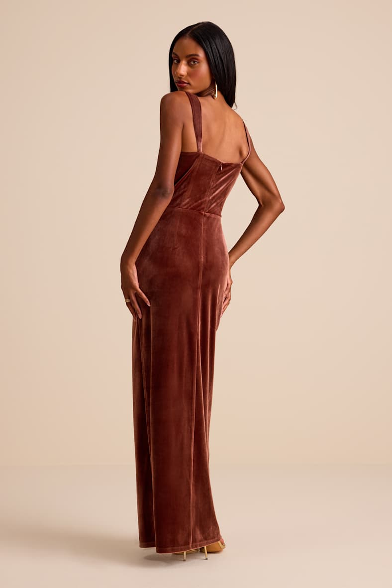 Cute Dresses, Tops, Shoes & Clothing for Women