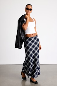 IPK1122S2L: NAVY/IVORY 1