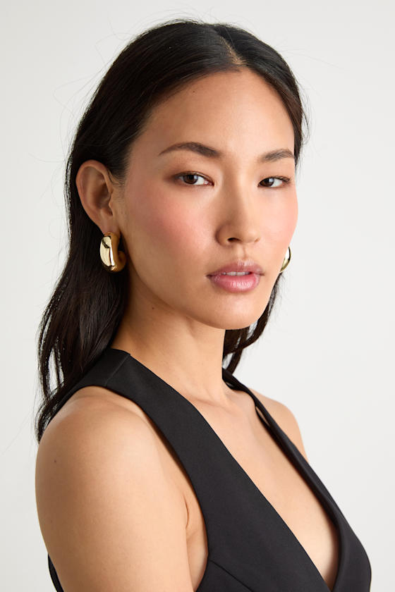 Rana 14KT Gold Chunky Hoop Earrings 1