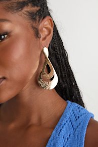 Lareya Gold Brushed Statement Earrings 1