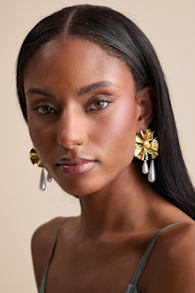 Ashtyn Gold Flower Pearl Statement Earrings 1