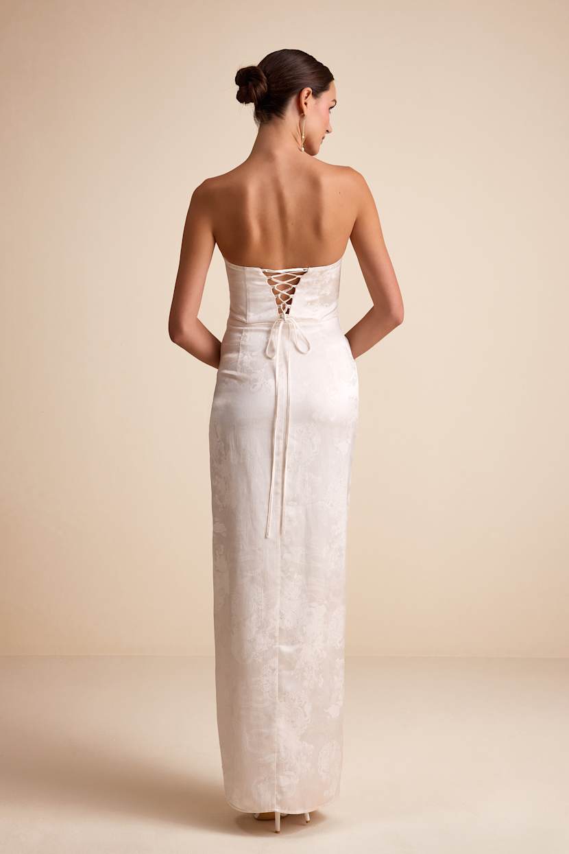 strapless twist front maxi dress Amazon.com: WFHFNJW Women Sexy Twist Knot Front Ribbed Knit Bodycon Bandeau Tube Dress Casual Solid Strapless Maxi Long Dress (S US Women, Apricot) : Clothing, Shoes & Jewelry