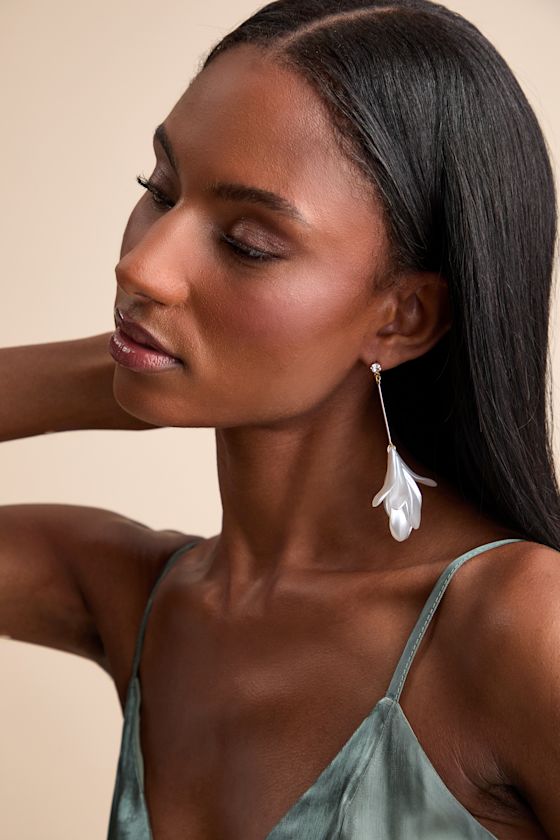 Nadia White Floral Drop Earrings 1