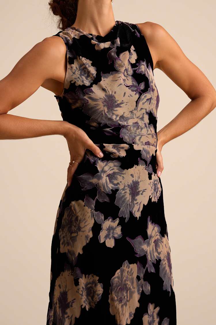 Ramonda Black Velvet Burnout Sleeveless Maxi Dress
