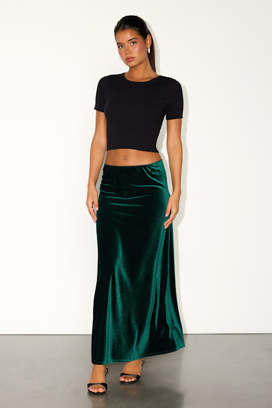 Aviona Emerald Velvet Mid-Rise Maxi Skirt 1