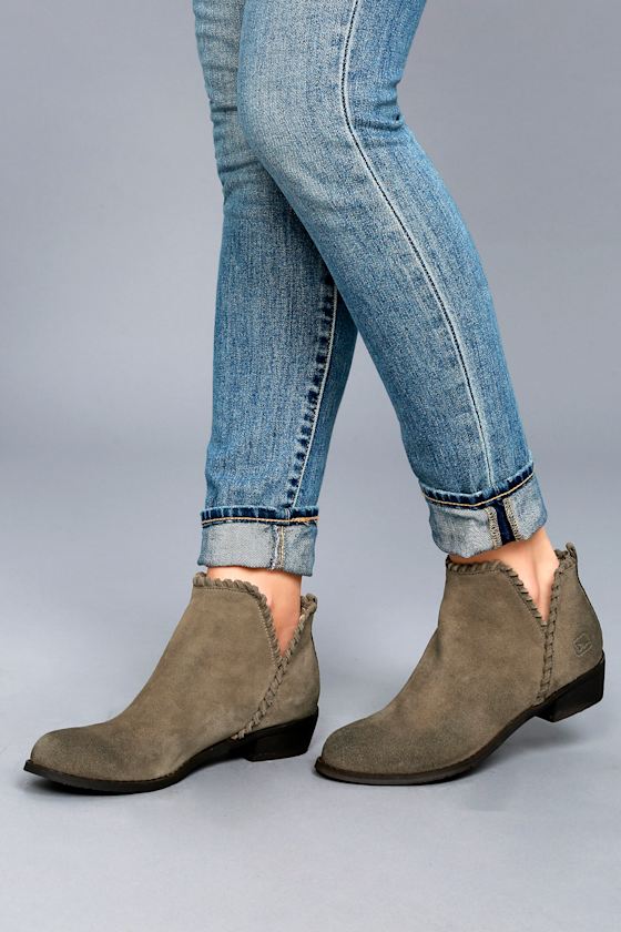 Dirty Laundry Crossroads Grey Suede Ankle Booties
