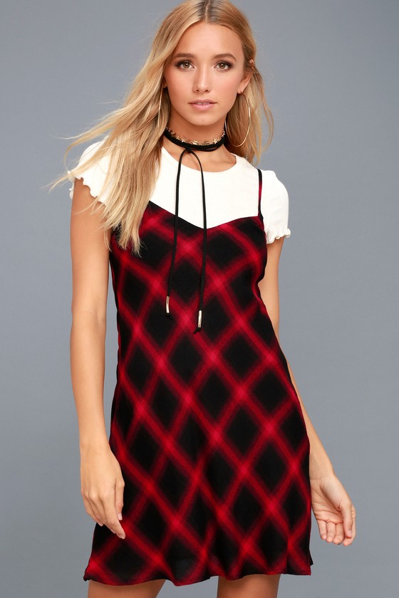 red and black outfit for ladies