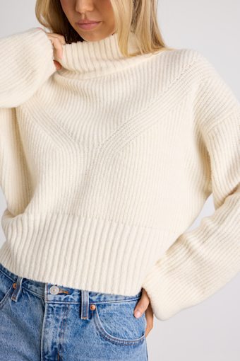 SW11115L: IVORY 2
