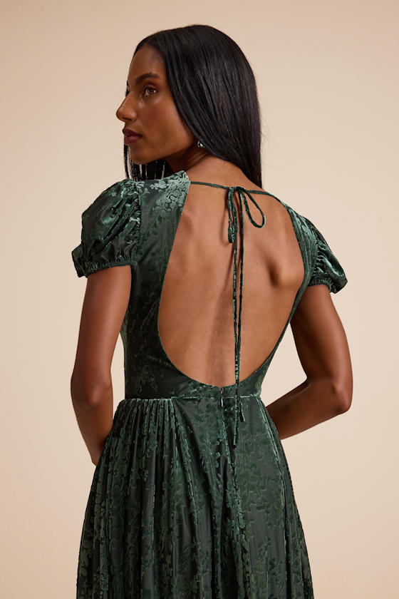 Arlie Emerald Velvet Burnout Puff Sleeve Midi Dress 2