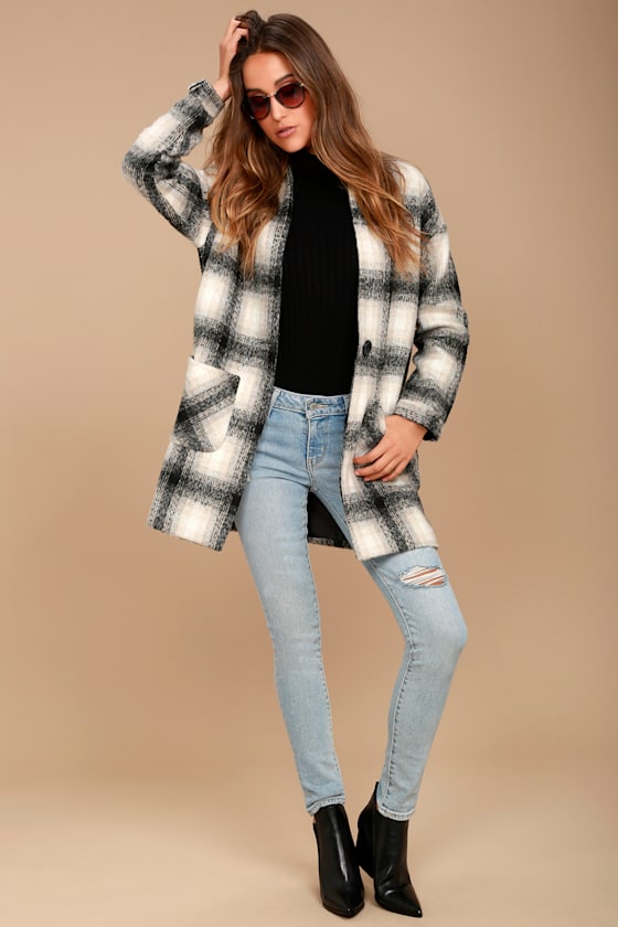 Chic in the City Black and Beige Plaid Coat 1