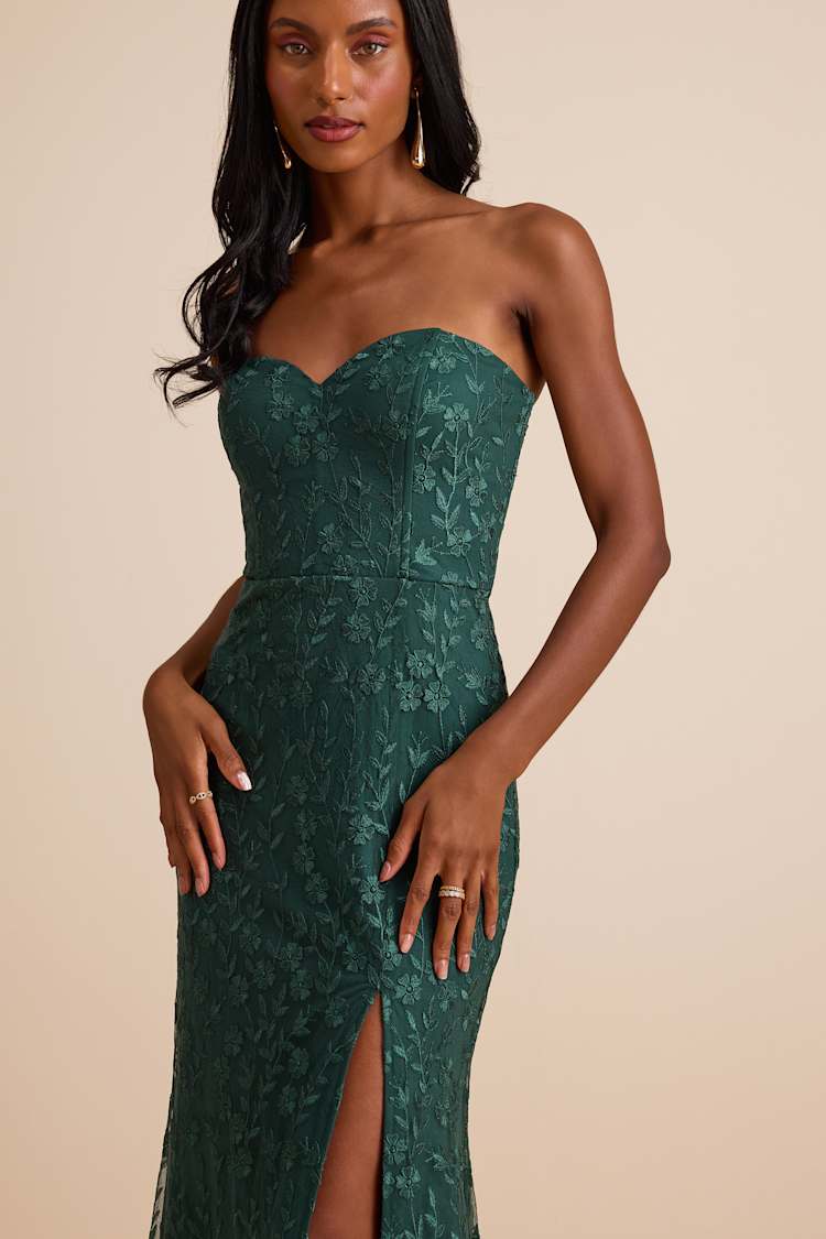 Romantic Beauty Green Floral Embroidered Strapless Maxi Dress